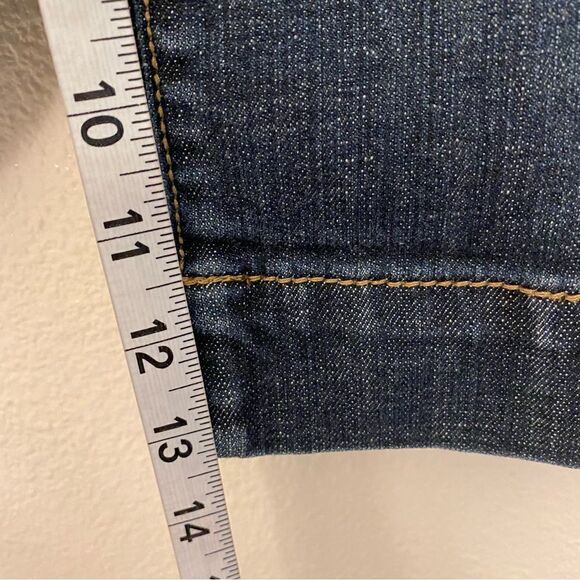 KUT from the Kloth Bermuda long Jean denim dark Wash mid rise Shorts 8 - Picture 8 of 8